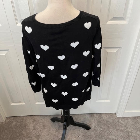 Adrianna Papell size L heart sweater - Picture 5 of 10